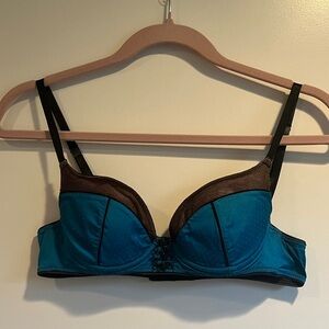 HUIT 8 Bra Set